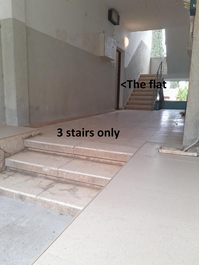 Апартаменти 3 Stairs Only To Cozy Flat On Hillel St Хайфа Екстер'єр фото